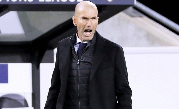 Real Madrid tìm người thay Zidane, Chelsea đưa Lukaku trở lại
