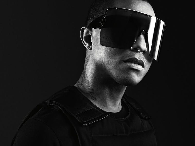 5 sự kết hợp "ăn tiền" của siêu sao Pharrell Williams và các ông lớn thời trang