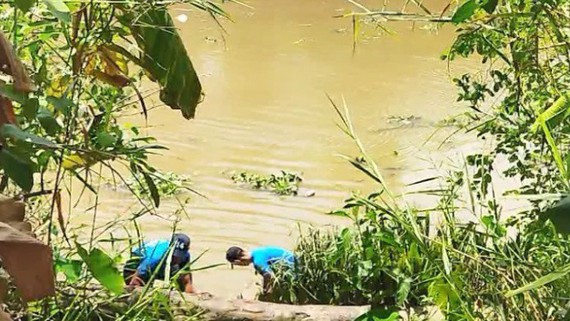 Vĩnh Long: Rủ nhau tắm sông, 2 học sinh đuối nước thương tâm
