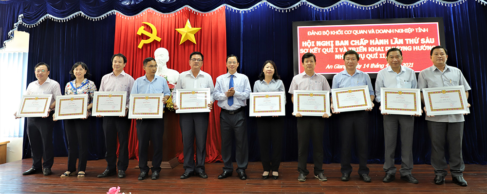 Đảng bộ Khối Cơ quan và Doanh nghiệp tỉnh An Giang sơ kết quý I và triển khai phương hướng nhiệm vụ quý II-2021
