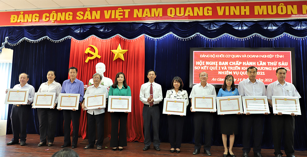 Đảng bộ Khối Cơ quan và Doanh nghiệp tỉnh An Giang sơ kết quý I và triển khai phương hướng nhiệm vụ quý II-2021
