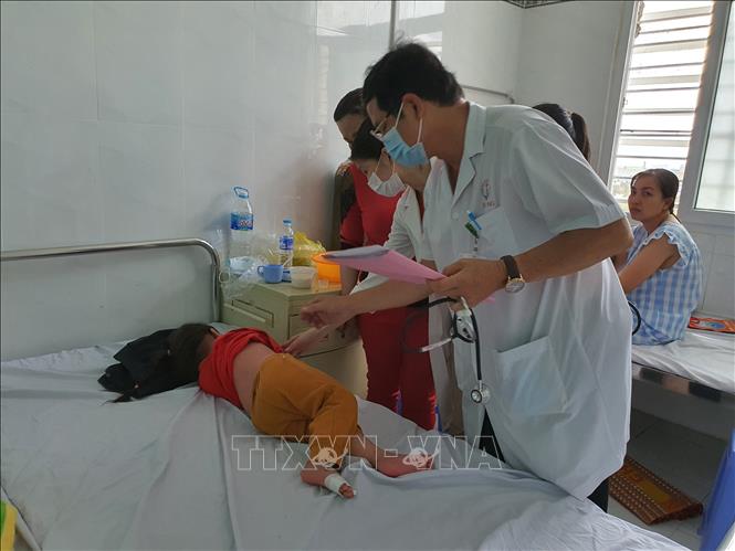 Cảnh báo bệnh tay chân miệng gia tăng nhanh ở ĐBSCL