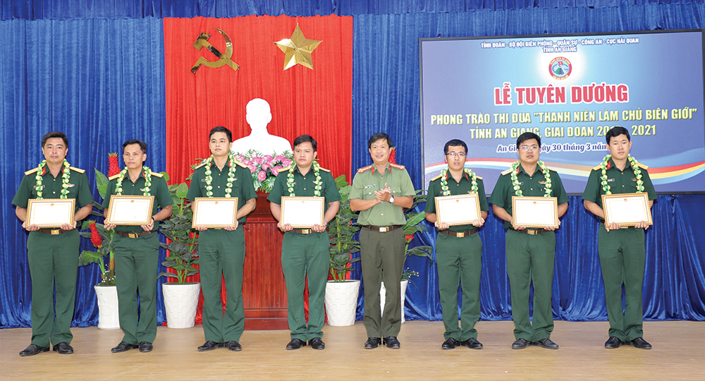 Phát động phong trào thi đua “Thanh niên làm chủ biên giới” giai đoạn 2021-2023