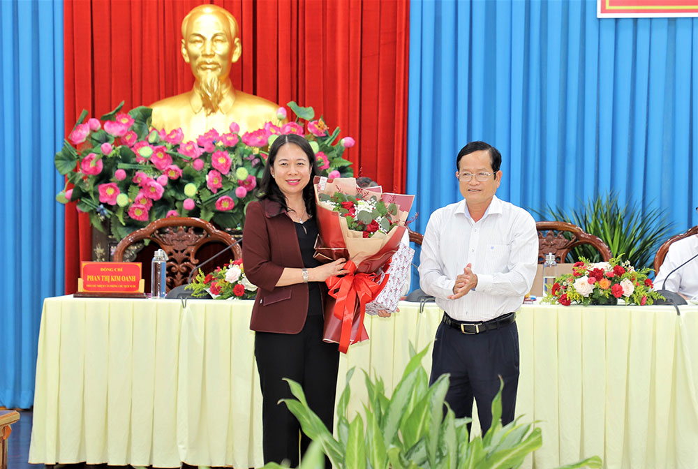 Phó Chủ tịch nước, Bí thư Tỉnh ủy An Giang Võ Thị Ánh Xuân gặp gỡ cán bộ chủ chốt của tỉnh