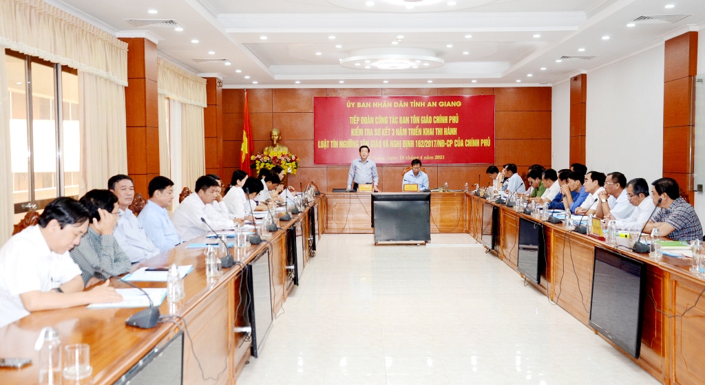 Kiểm tra việc triển khai Luật Tín ngưỡng, tôn giáo