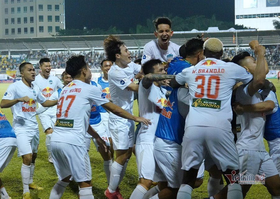 HAGL của bầu Đức: Hơn cả vô địch là... thắng Hà Nội FC!