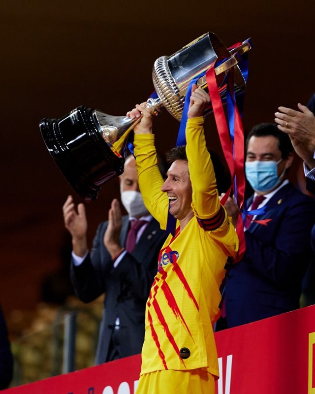 Messi lập cú đúp, Barca lần thứ 31 đoạt Cúp Nhà vua