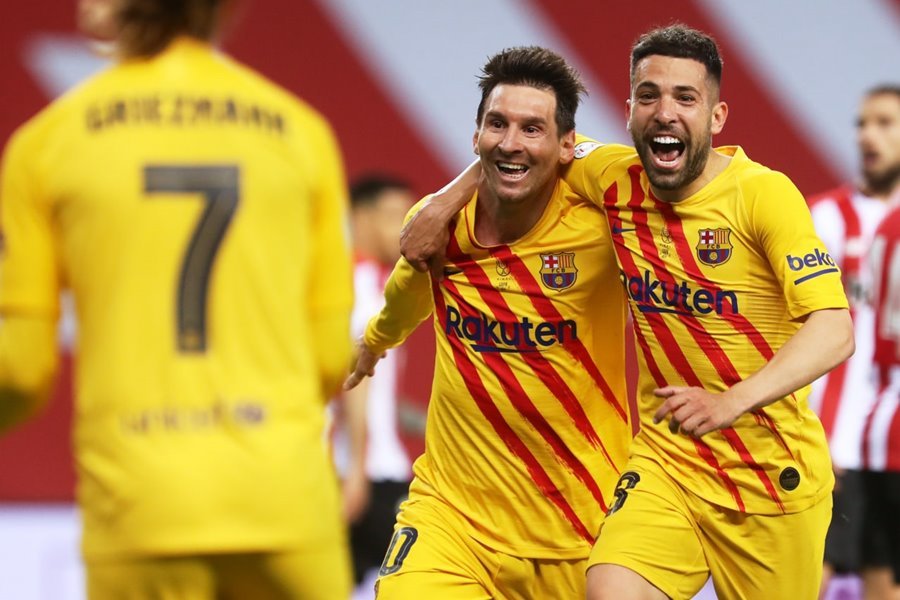 Messi lập cú đúp, Barca lần thứ 31 đoạt Cúp Nhà vua
