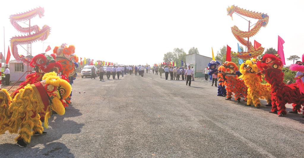Đẩy mạnh phát triển du lịch trên địa bàn tỉnh