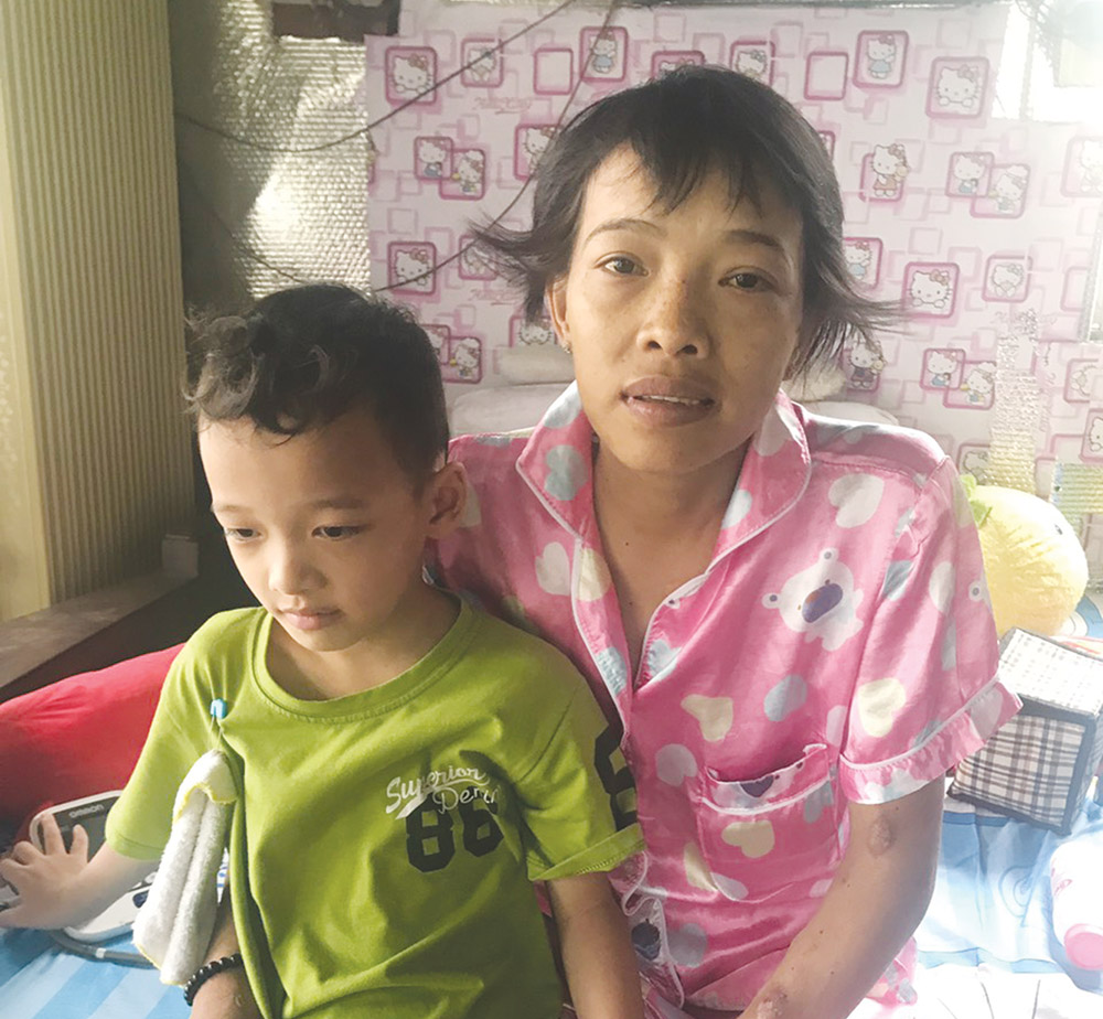 2 hoàn cảnh khó khăn cần giúp đỡ