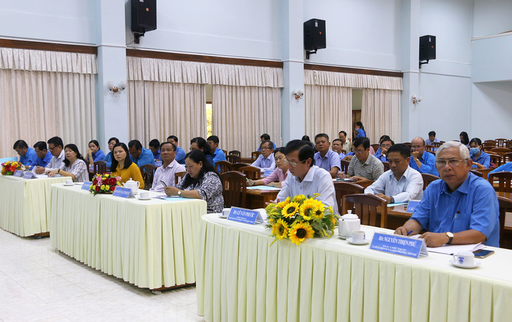 An Giang: Sơ kết thực hiện quy chế phối hợp giữa UBND tỉnh và Liên đoàn Lao động