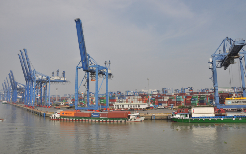 Giải “cơn khát” vỏ container rỗng
