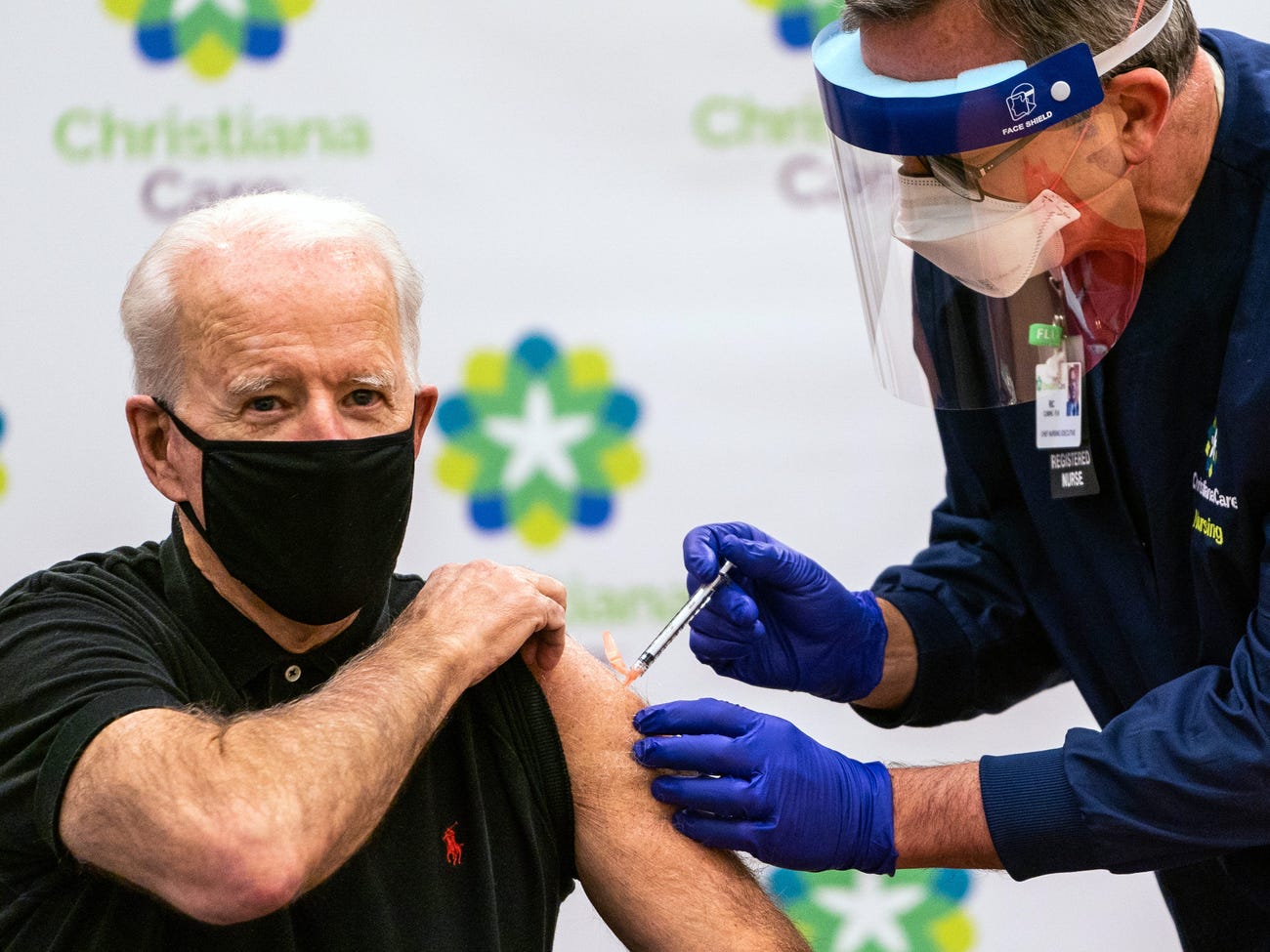 Mỹ dần hết người muốn tiêm vaccine COVID-19, có thể không đạt miễn dịch cộng đồng