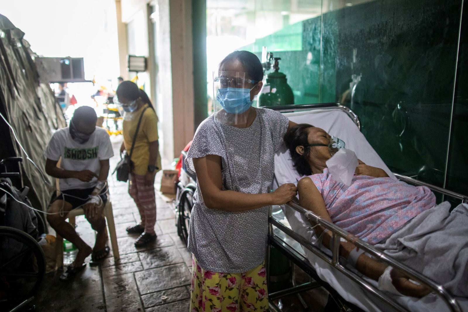 Philippines đối mặt nguy cơ ‘sóng thần’ COVID-19 như Ấn Độ