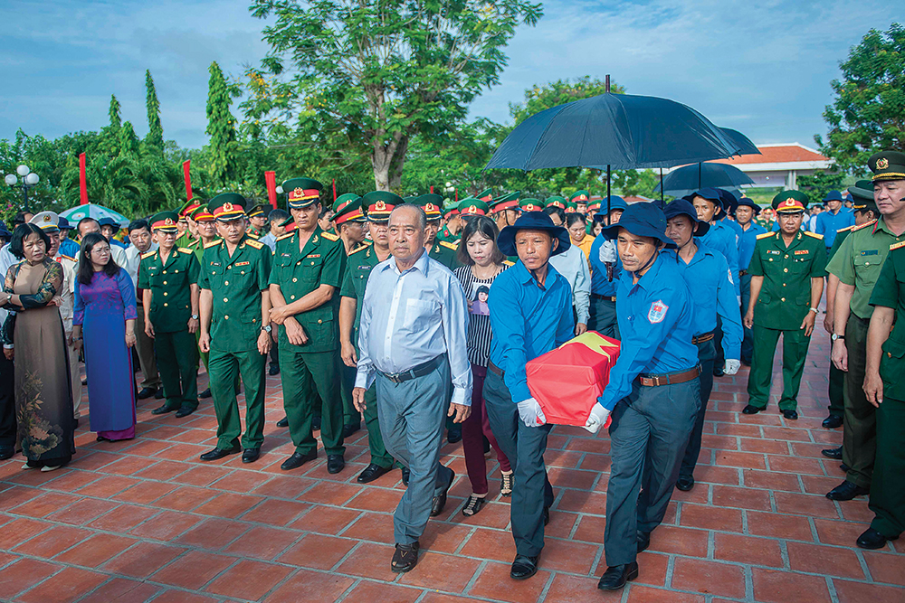 “Tìm kiếm, quy tập, cải táng hài cốt liệt sĩ về đất mẹ”
