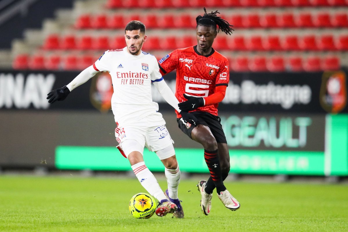 MU lấy Joao Felix, Roma tranh Wijnaldum