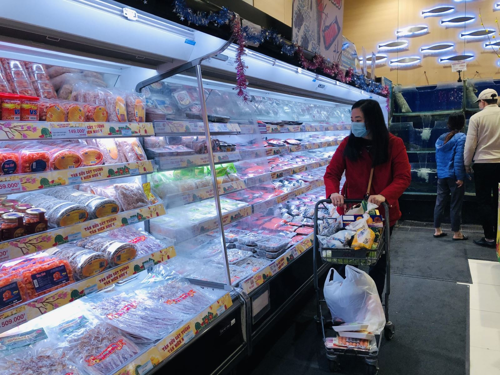 Doanh thu bán lẻ và dịch vụ tháng 4 tăng mạnh so với cùng kỳ 2020
