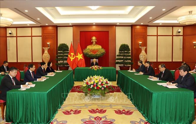 Tổng Bí thư Nguyễn Phú Trọng điện đàm với Bí thư thứ nhất Đảng Cộng sản Cuba
