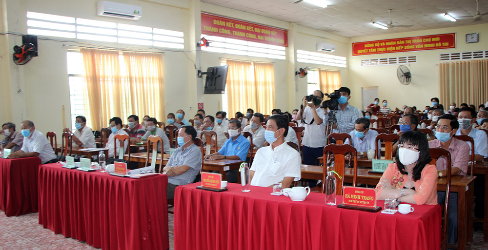 Hội nghị gặp gỡ, tiếp xúc giữa cử tri với những người ứng cử đại biểu Quốc hội và đại biểu HĐND