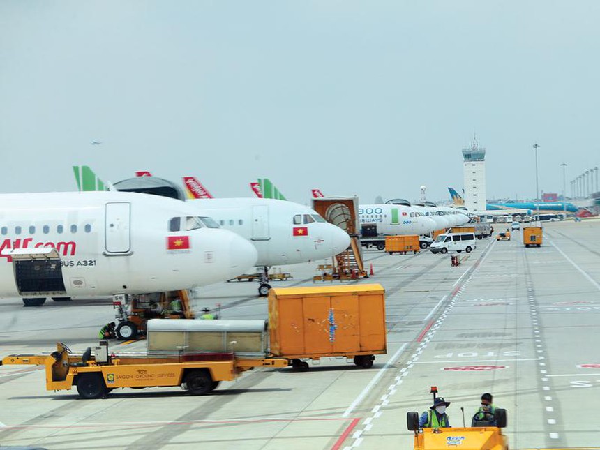 Hoàn vé máy bay cho hành khách bị ảnh hưởng bởi dịch COVID-19