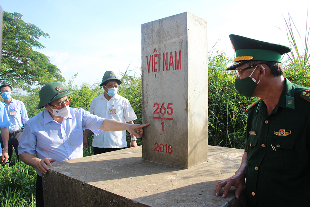Thủ tướng Chính phủ biểu dương An Giang kiểm soát tốt tình hình biên giới, phòng, chống dịch bệnh COVID-19 hiệu quả