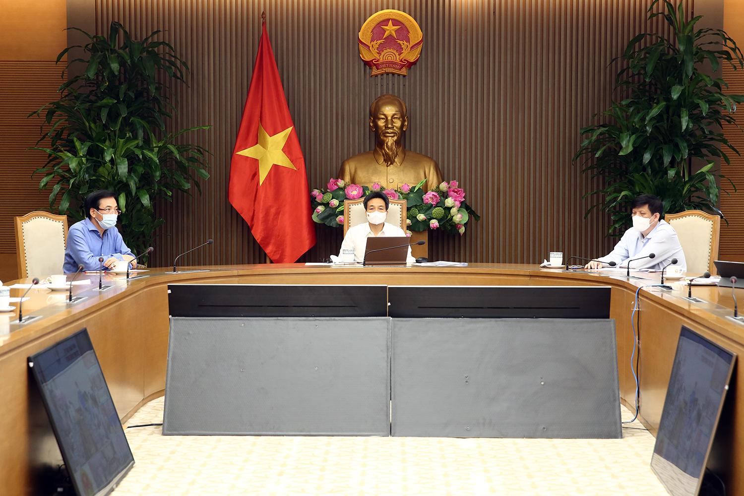 Dứt khoát xử lý người đứng đầu nếu để xảy ra dịch bệnh, trì trệ sản xuất do nguyên nhân chủ quan