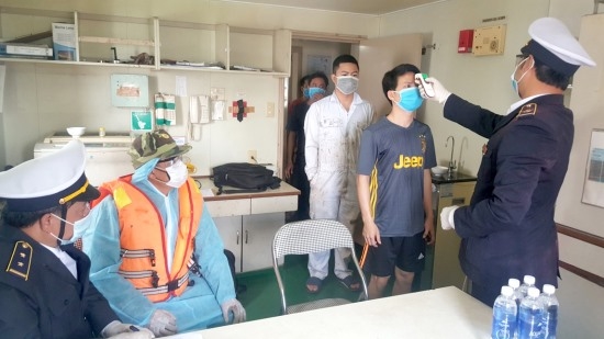 Tăng cường kiểm soát các khu hàng hải để phòng ngừa COVID-19