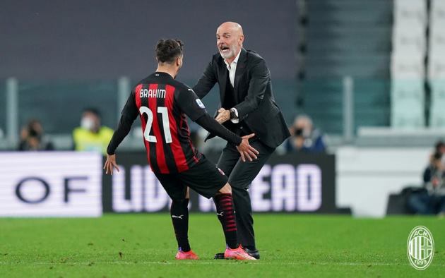 Ronaldo im tiếng, Juventus thua thảm Milan, 'out' luôn top 4