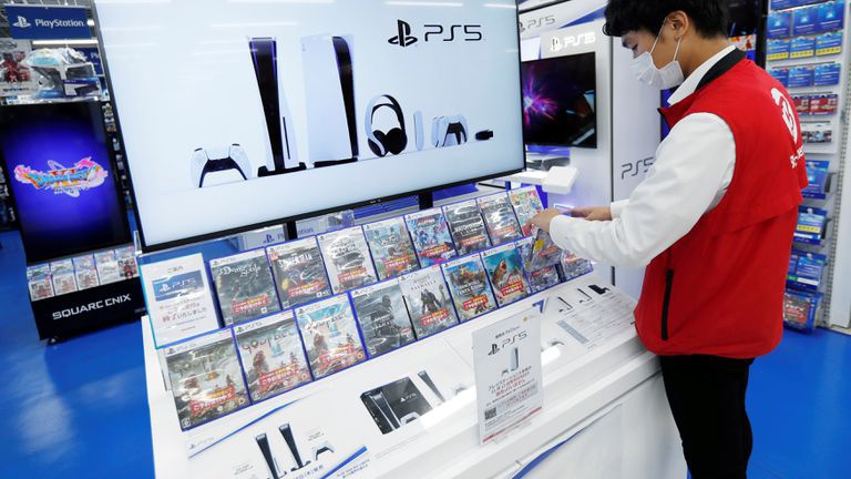 PS5 khan hiếm hàng cho đến năm sau