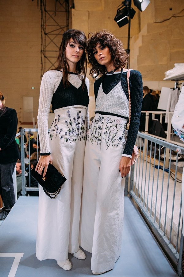 Mơ ước về “cánh chim tự do” của Chanel được truyền tải qua BST Cruise 2021/2022