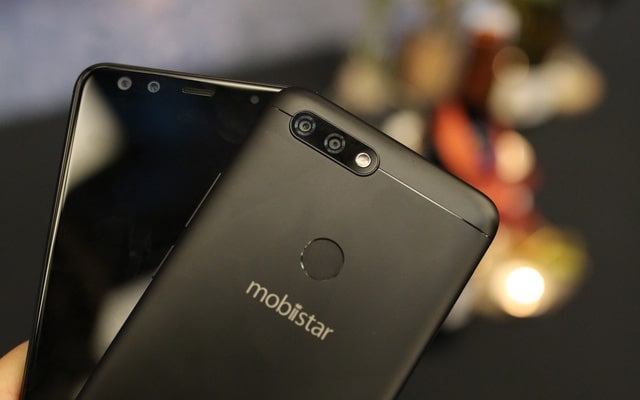 VinSmart rút lui khỏi thị trường, tương lai nào cho smartphone Việt?