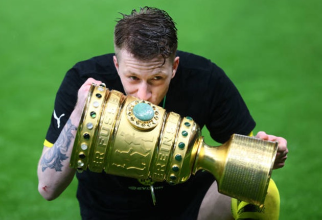 Haaland và Sancho hủy diệt tân HLV và tân binh Bayern, Dortmund lên ngôi
