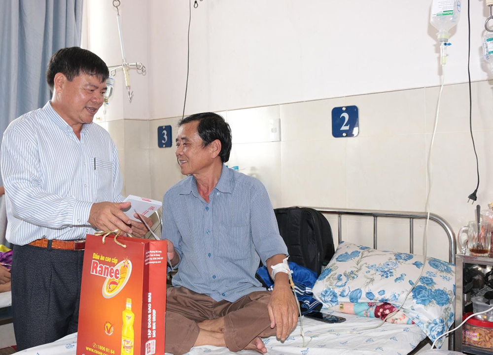 Sống là phải biết cho đi