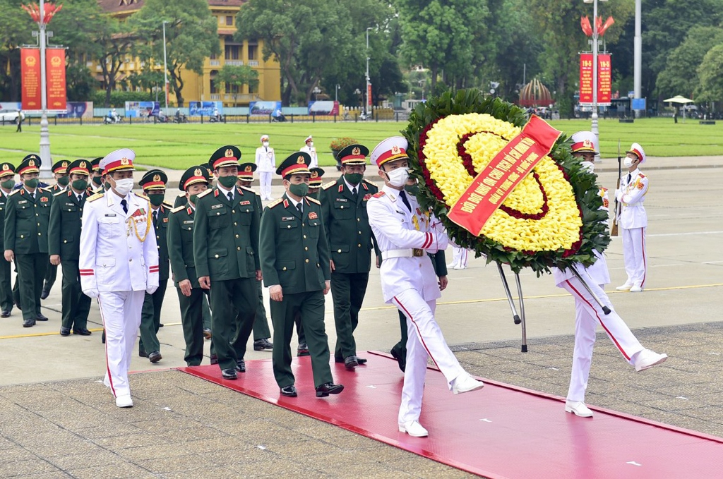 Lãnh đạo Đảng, Nhà nước vào Lăng viếng Chủ tịch Hồ Chí Minh