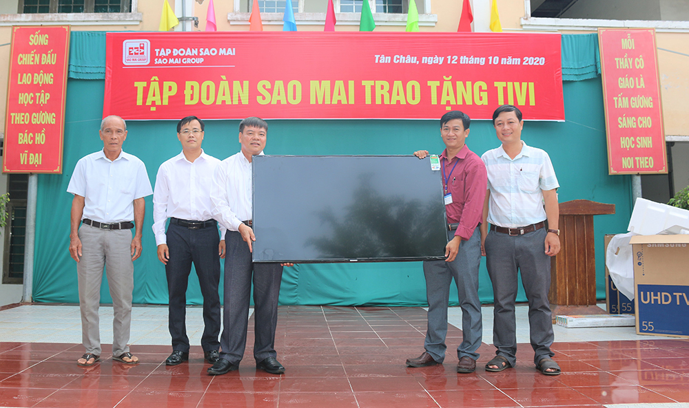 Sống là phải biết cho đi