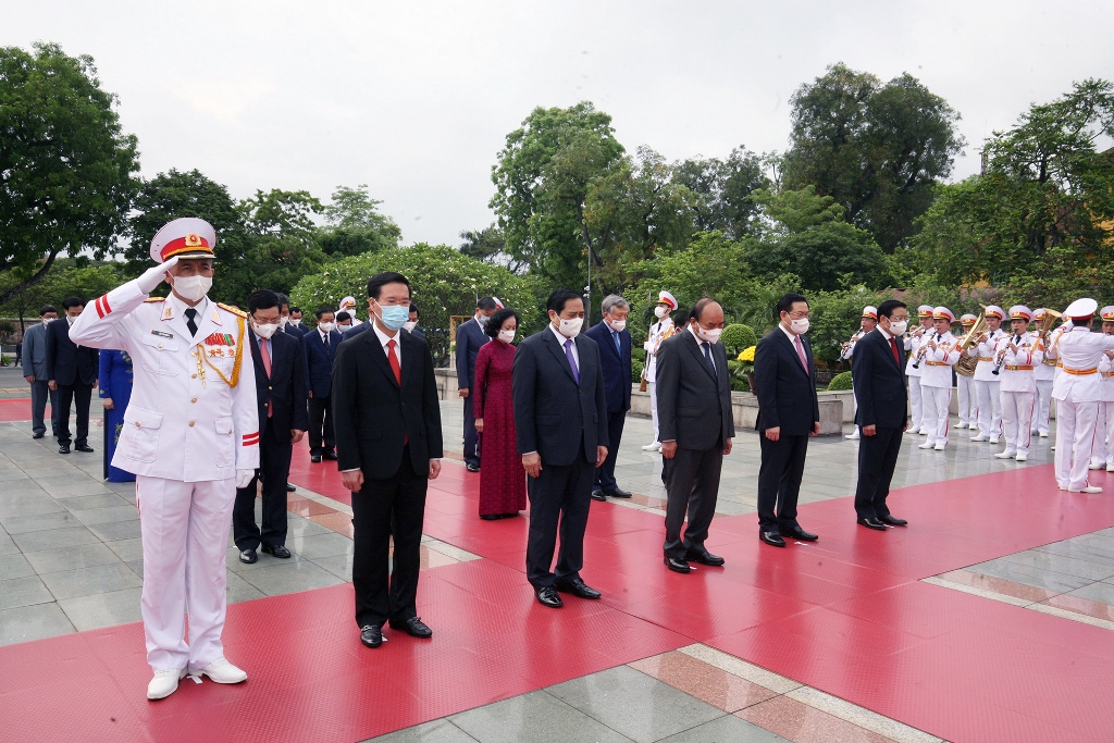 Lãnh đạo Đảng, Nhà nước vào Lăng viếng Chủ tịch Hồ Chí Minh