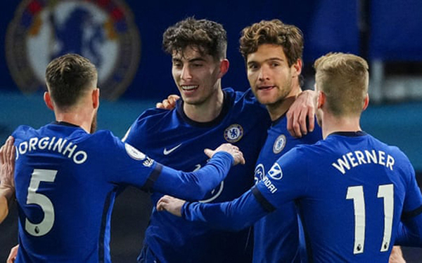Kịch bản top 4 nào cho Chelsea, Leicester và Liverpool?