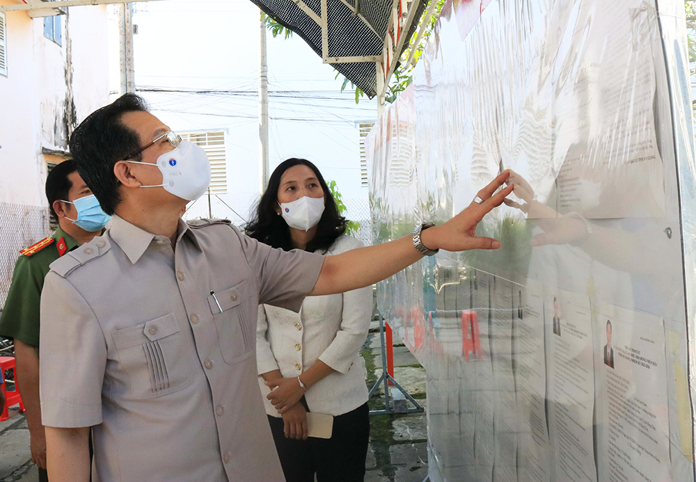 “Người dân đã chung tay với Đảng, chính quyền chuẩn bị ngày hội”