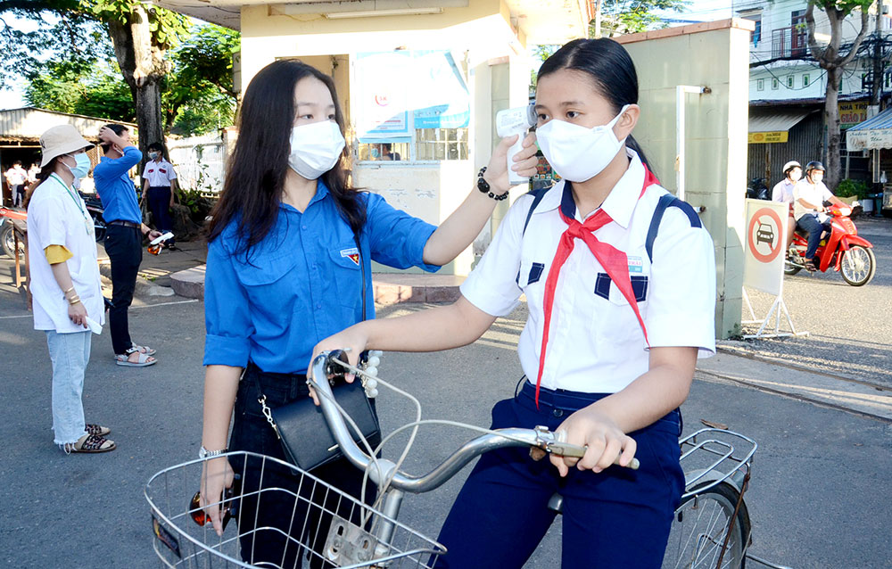 Đề thi môn Ngữ văn vừa sức, tổ chức thi an toàn