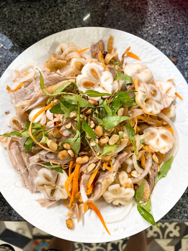 Đặc sản măng cụt xanh "đi máy bay", giá nửa triệu đồng/kg vẫn "hút" khách