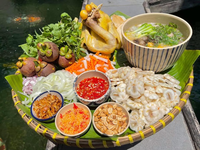 Đặc sản măng cụt xanh "đi máy bay", giá nửa triệu đồng/kg vẫn "hút" khách