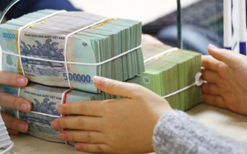 Thu ngân sách năm tháng tăng gần 12% so cùng kỳ
