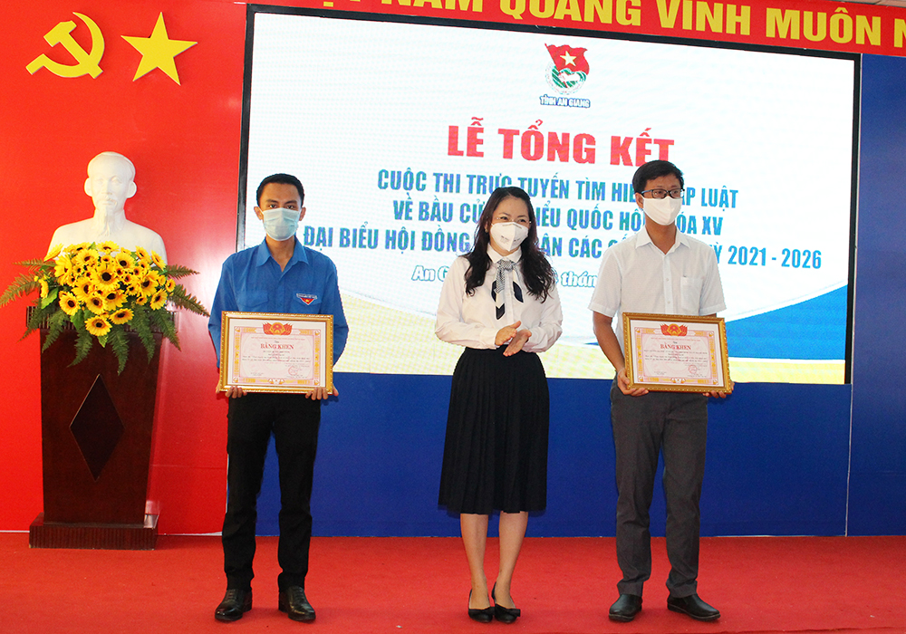 An Giang trao giải cuộc thi trực tuyến “Tìm hiểu bầu cử đại biểu Quốc hội khóa XV và đại biểu HĐND các cấp, nhiệm kỳ 2021–2026"