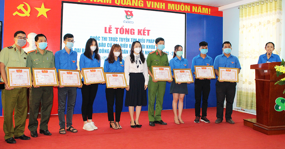An Giang trao giải cuộc thi trực tuyến “Tìm hiểu bầu cử đại biểu Quốc hội khóa XV và đại biểu HĐND các cấp, nhiệm kỳ 2021–2026"
