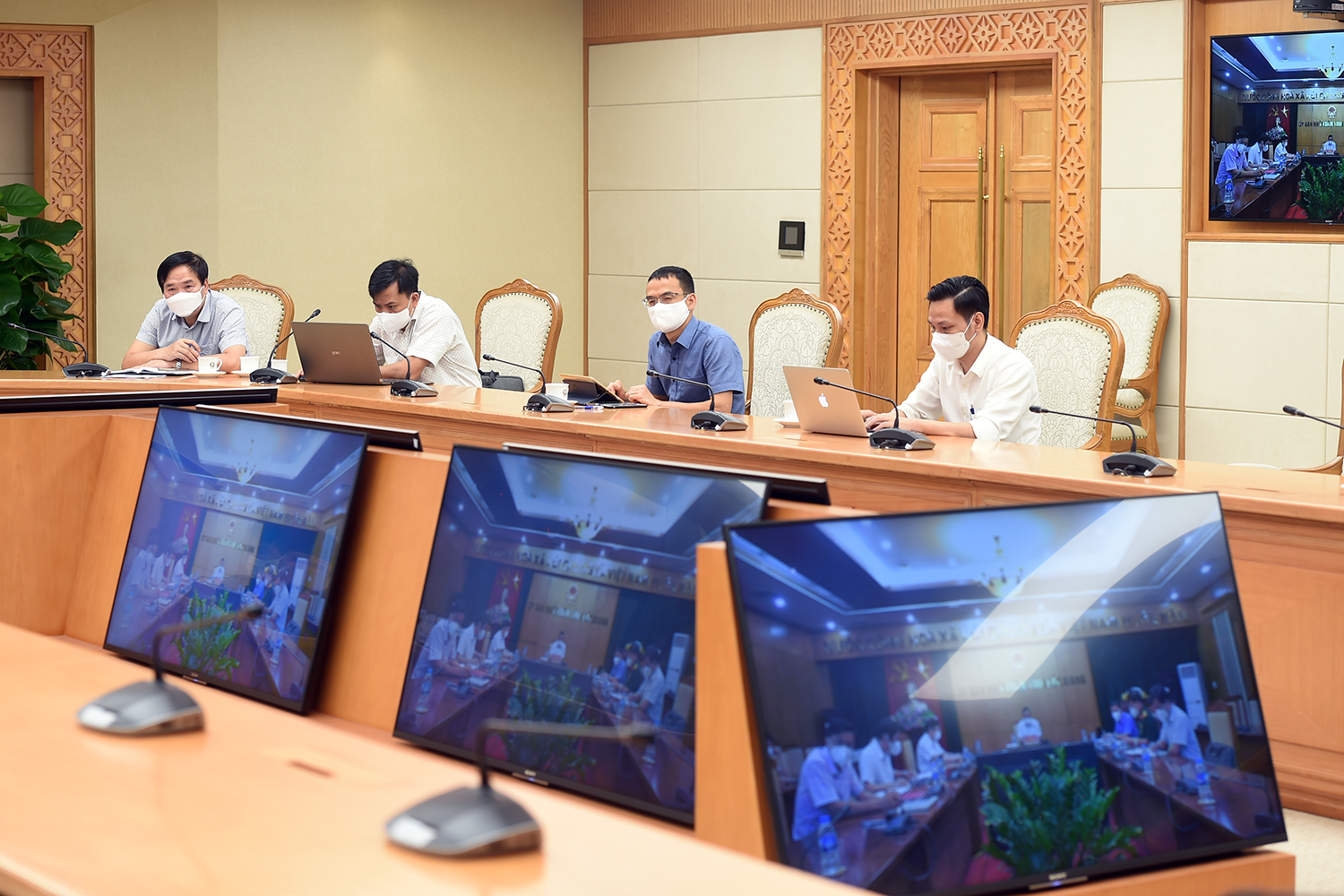 Không để dịch 'dây dưa' trong khu vực cách ly, phong toả