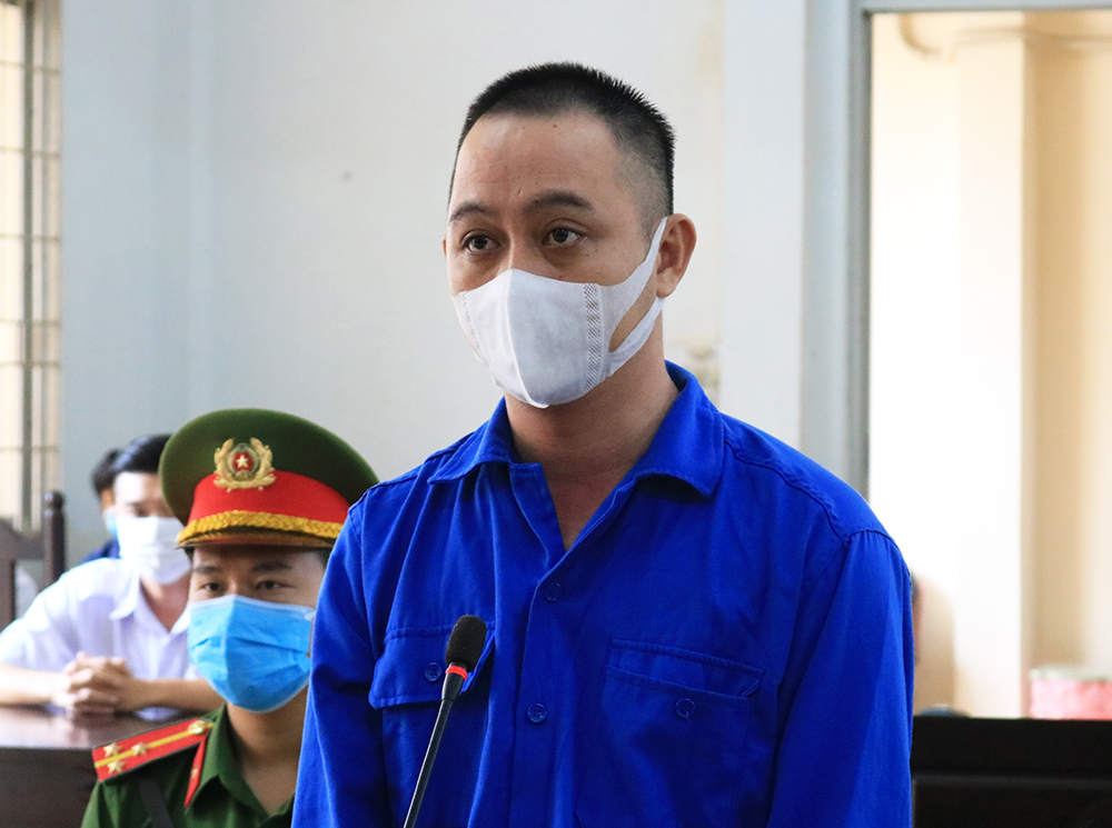 An Giang: Xét xử 4 bị cáo tổ chức cho người khác xuất cảnh trái phép