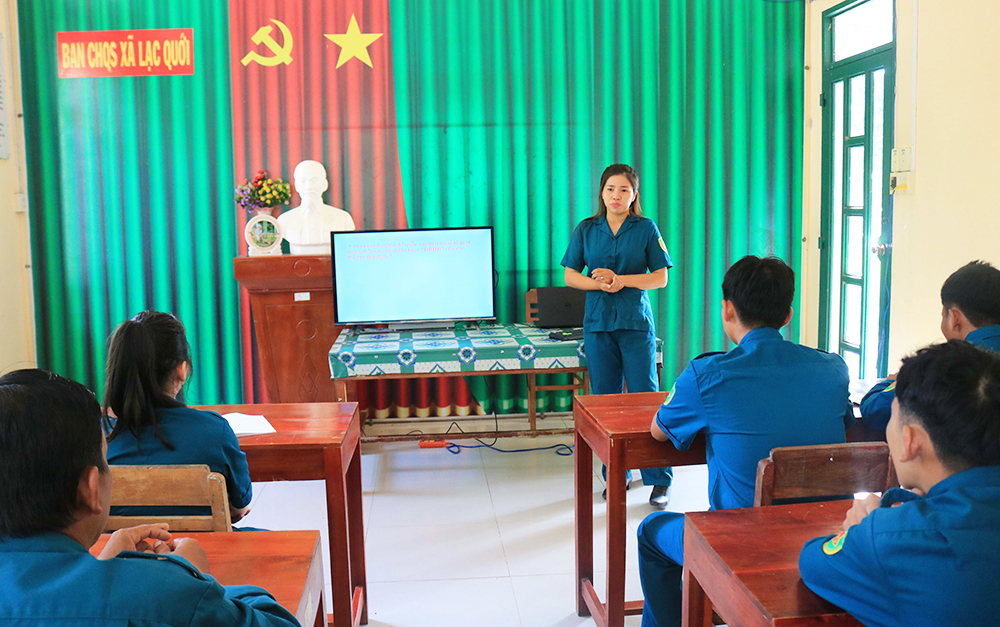 “Hai vai” Bí thư Đoàn cấp xã kiêm Chính trị viên phó