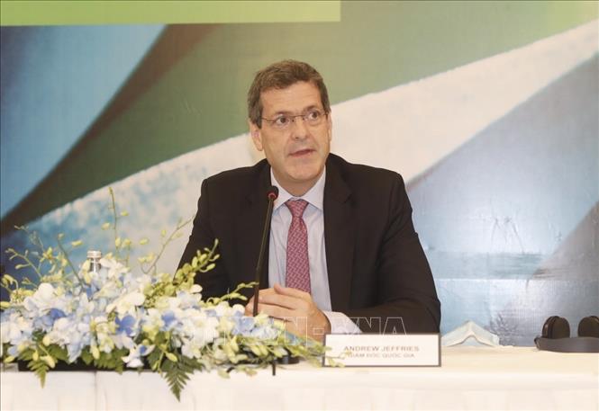 ADB: Việt Nam có thể thực hiện được mục tiêu kép vừa ngăn chặn đại dịch vừa tăng trưởng kinh tế trong năm 2021