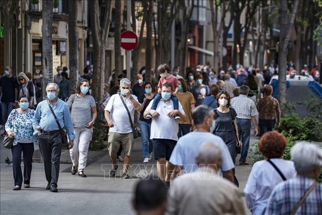 EU nhất trí giảm bớt hạn chế đi lại