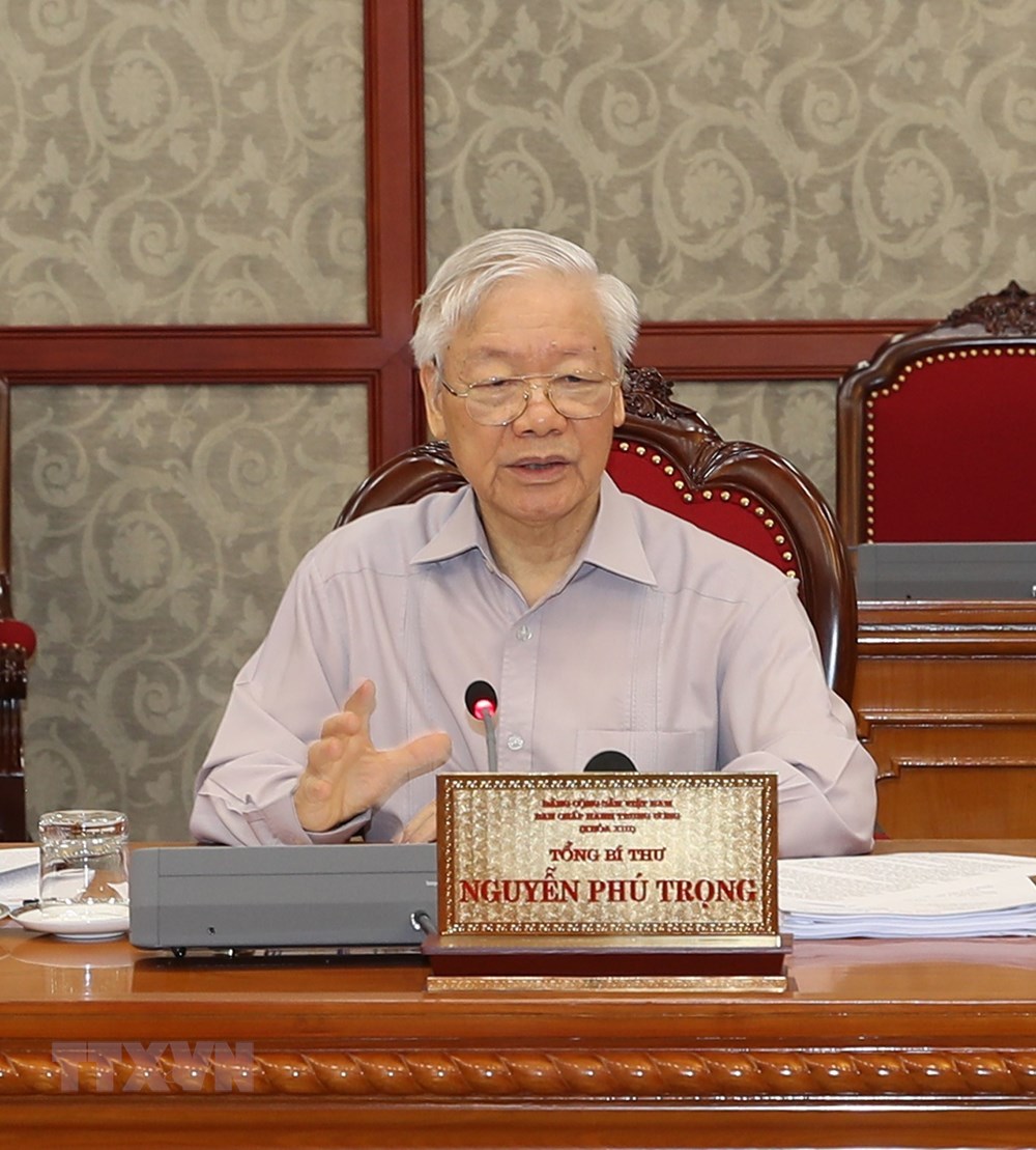 Tổng Bí thư chủ trì họp Bộ Chính trị họp về tình hình phòng chống dịch
